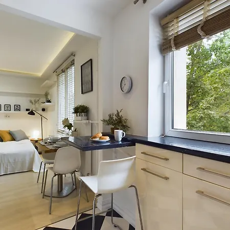 Comfortable Studio For 2 People With Bathtub And Balcony In Warsaw By Noclegi Renters Eksteriør bilde