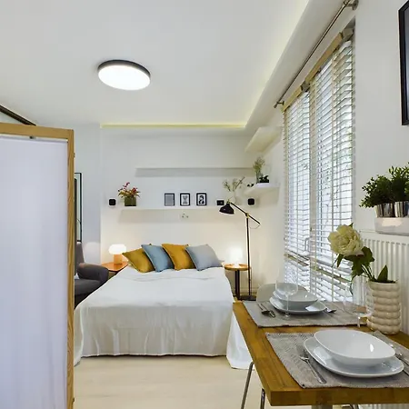 Comfortable Studio For 2 People With Bathtub And Balcony In Warsaw By Noclegi Renters Eksteriør bilde