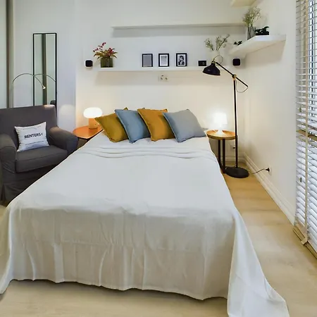Comfortable Studio For 2 People With Bathtub And Balcony In Warsaw By Noclegi Renters Eksteriør bilde