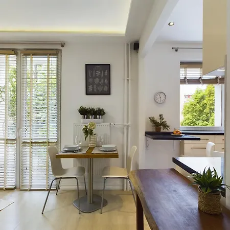 Comfortable Studio For 2 People With Bathtub And Balcony In Warsaw By Noclegi Renters Eksteriør bilde