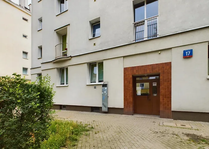 Comfortable Studio For 2 People With Bathtub And Balcony In Warsaw By Noclegi Renters